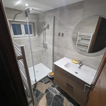 Maison Renovee Sur